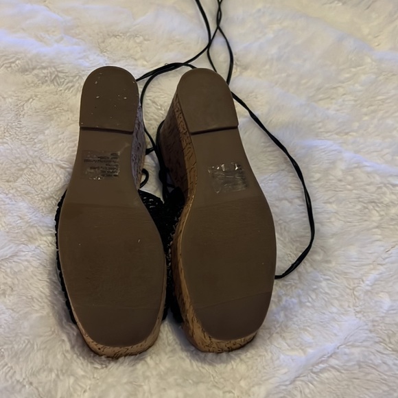 Wild Pair Womens Haylinn Woven Tie Up Platform Wedge Heels Shoes - Picture 3 of 3